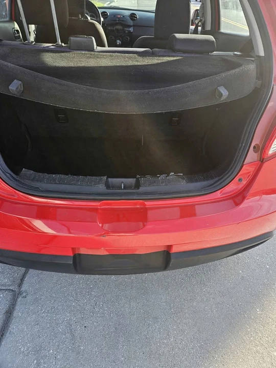 2014 Mazda Mazda 2 2nd Gen - Image 6 of 8
