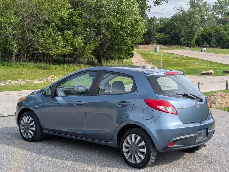 2014 Mazda Mazda 2 2nd Gen - Image 3 of 17