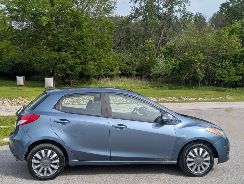 2014 Mazda Mazda 2 2nd Gen - Image 6 of 17