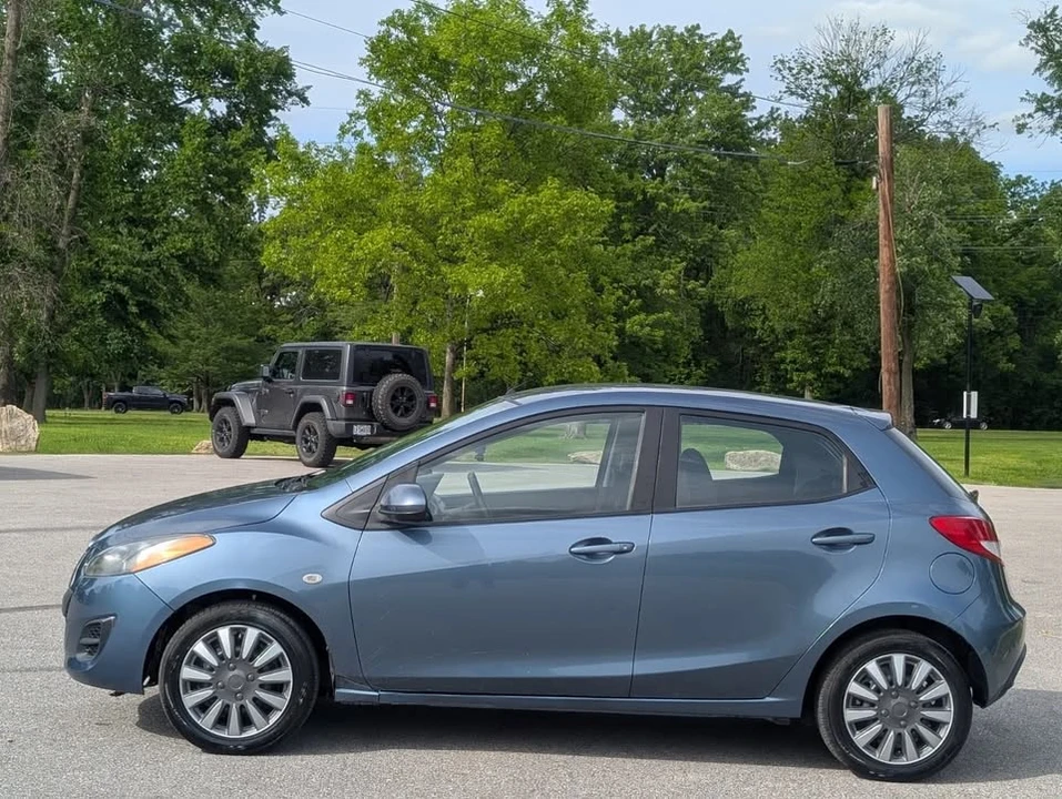 2014 Mazda Mazda 2 2nd Gen - Image 2 of 17