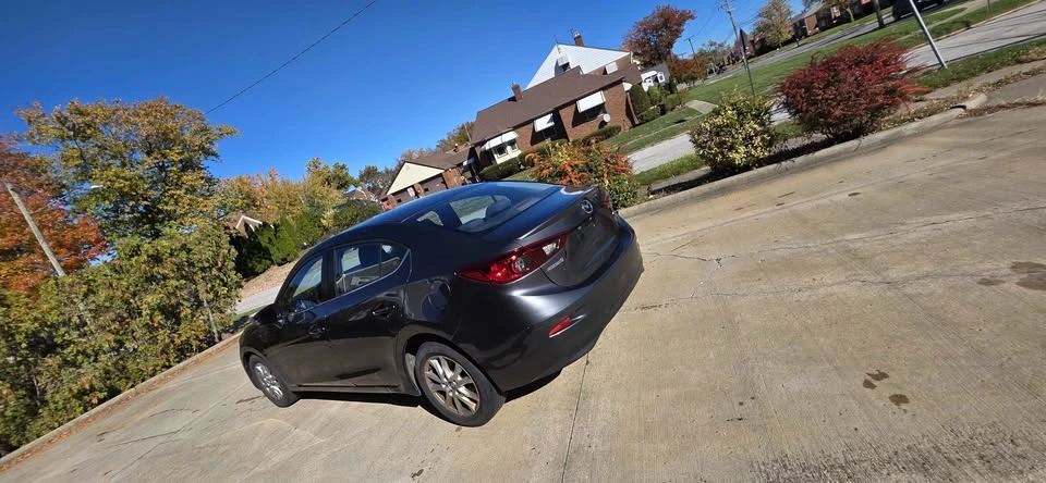 2014 Mazda Mazda 3 3rd Gen - Image 5 of 10