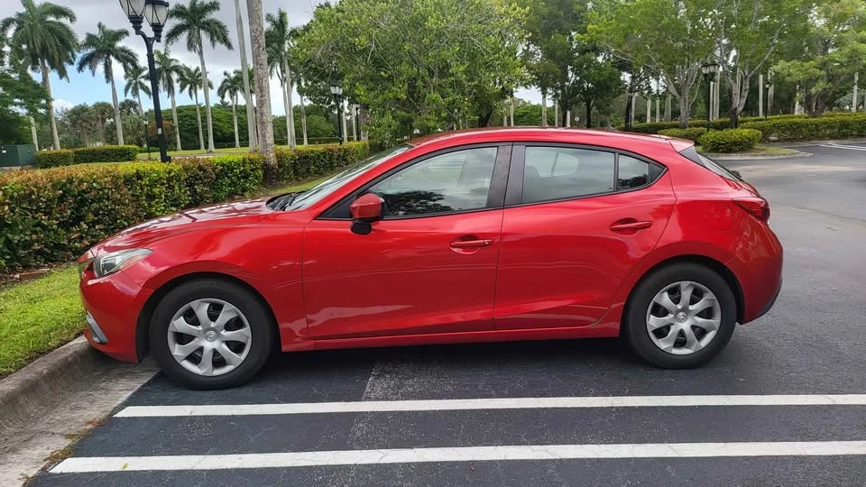 2014 Mazda Mazda 3 3rd Gen - Image 5 of 14