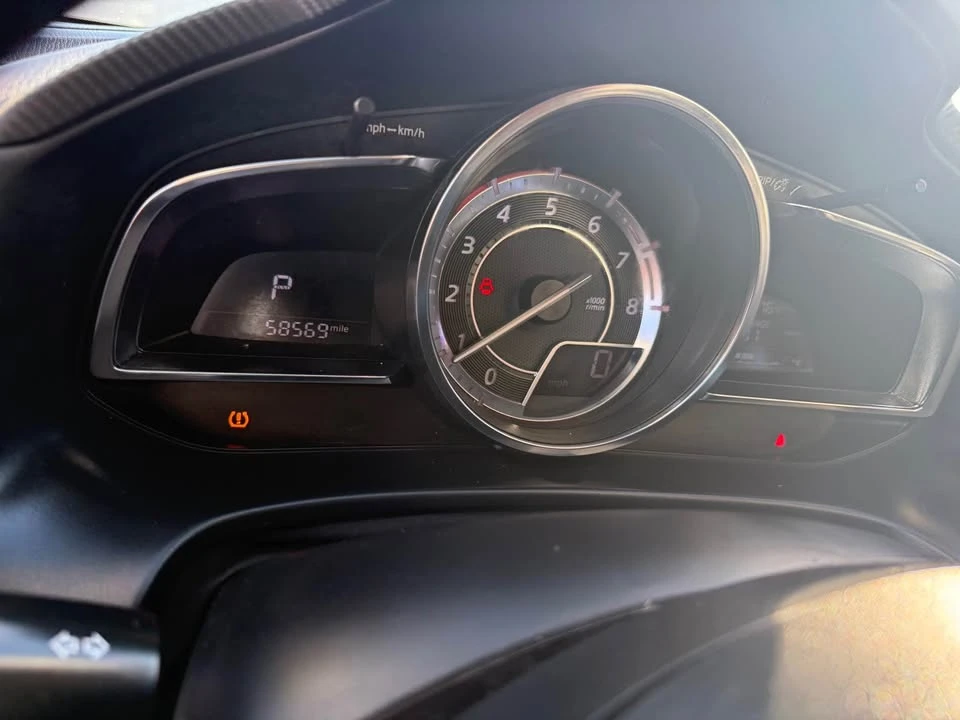 2014 Mazda Mazda 3 3rd Gen - Image 9 of 14