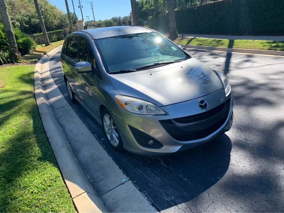 2014 Mazda Mazda 5 - Image 4 of 10