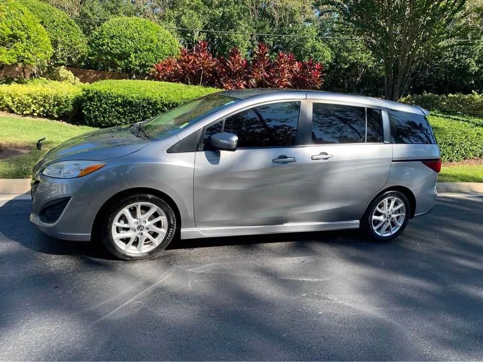 2014 Mazda Mazda 5 - Image 5 of 10