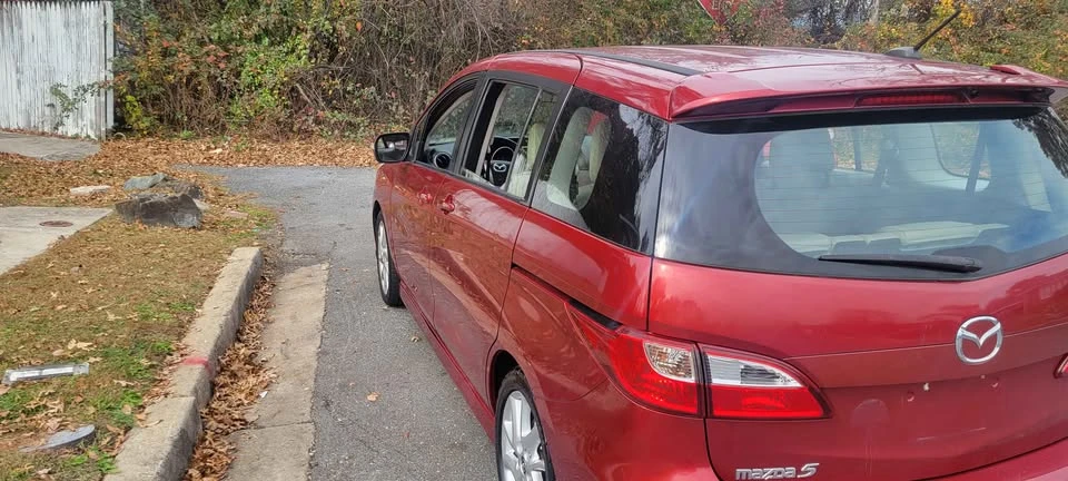 2014 Mazda Mazda 5 - Image 13 of 20