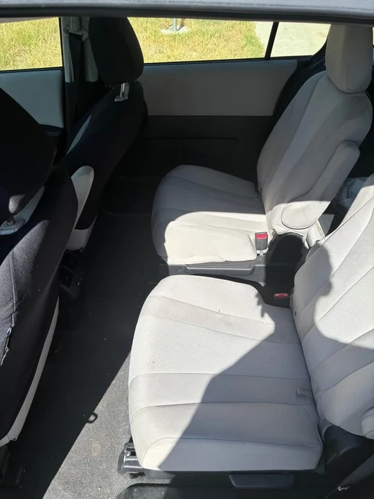 2014 Mazda Mazda 5 - Image 9 of 10