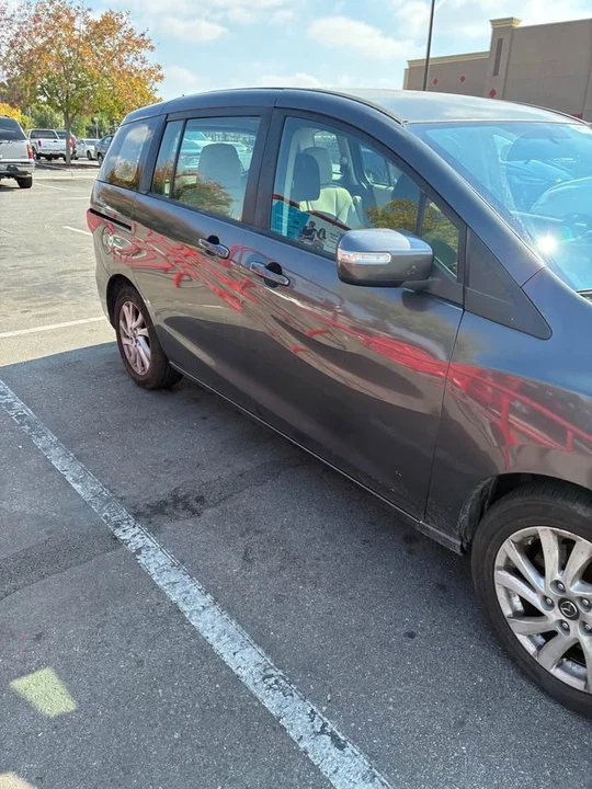 2014 Mazda Mazda 5 - Image 3 of 15