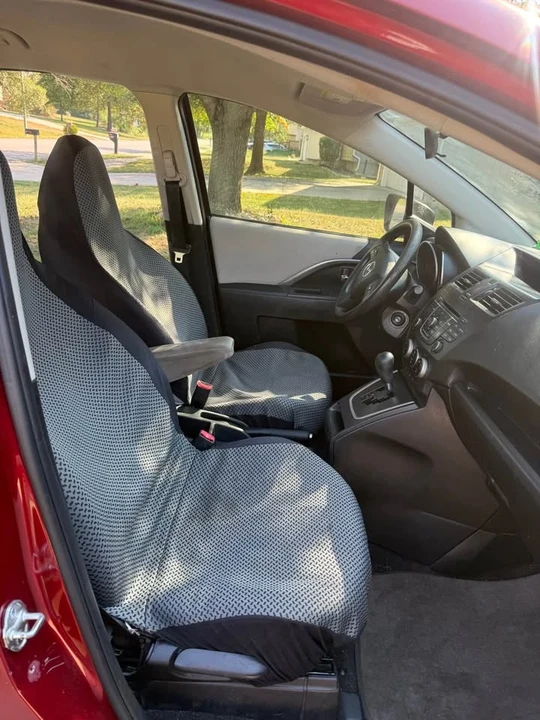 2014 Mazda Mazda 5 - Image 7 of 8