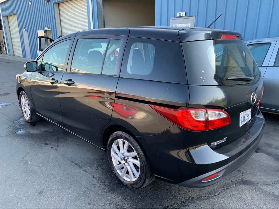 2014 Mazda Mazda 5 - Image 5 of 12