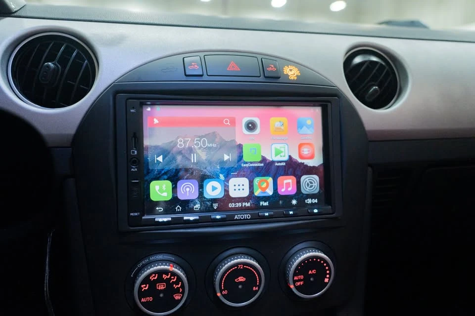 2014 Mazda NC MX-5 Miata - Image 12 of 20