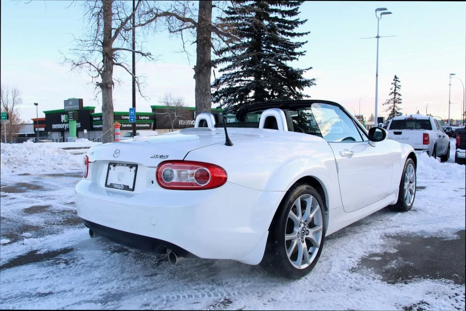 2014 Mazda NC MX-5 Miata - Image 5 of 19