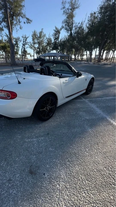2014 Mazda NC MX-5 Miata - Image 15 of 16