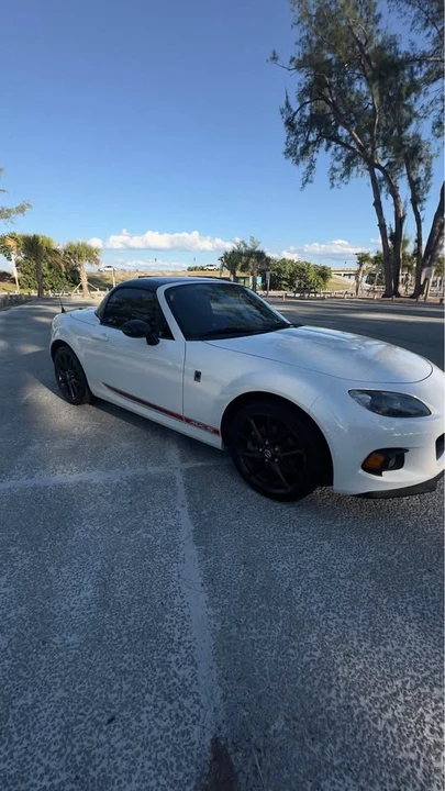 2014 Mazda NC MX-5 Miata - Image 5 of 16