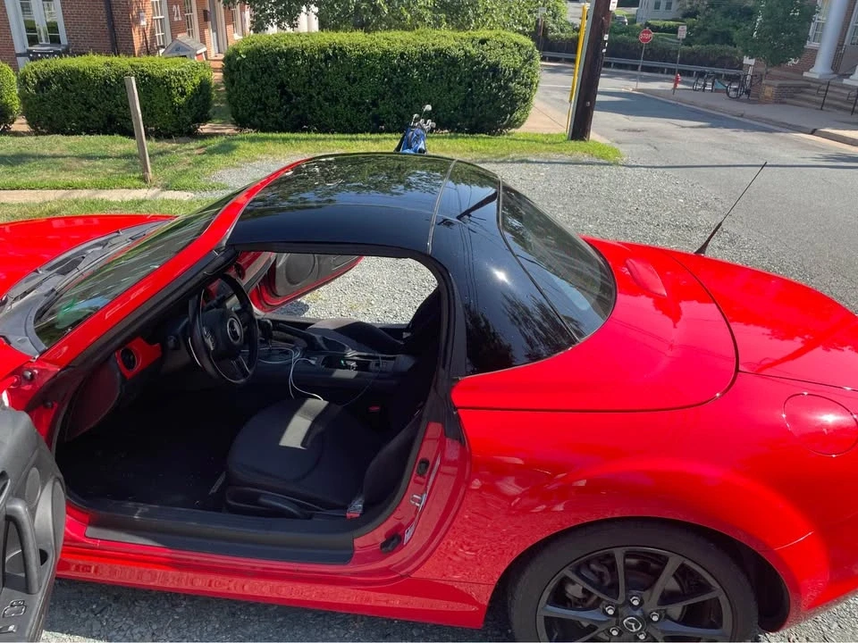 2014 Mazda NC MX-5 Miata - Image 9 of 10