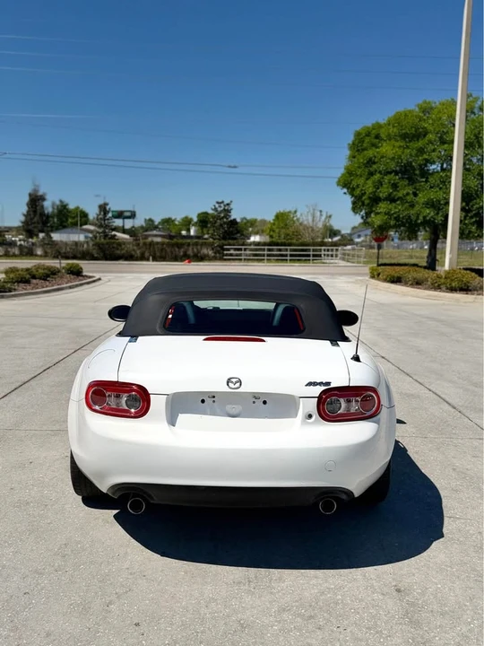 2014 Mazda NC MX-5 Miata - Image 5 of 8