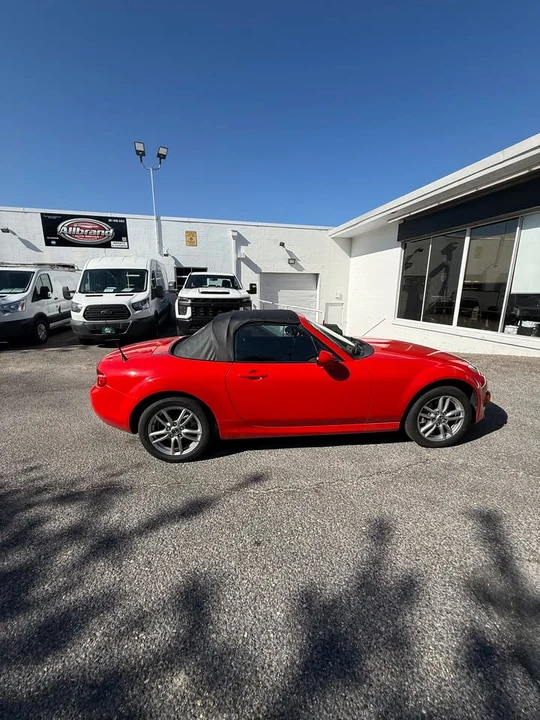 2014 Mazda NC MX-5 Miata - Image 3 of 9