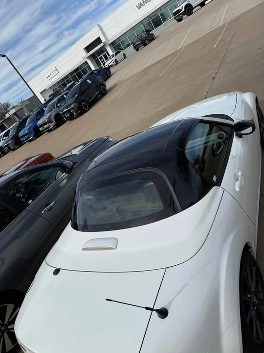 2014 Mazda NC MX-5 Miata - Image 4 of 5