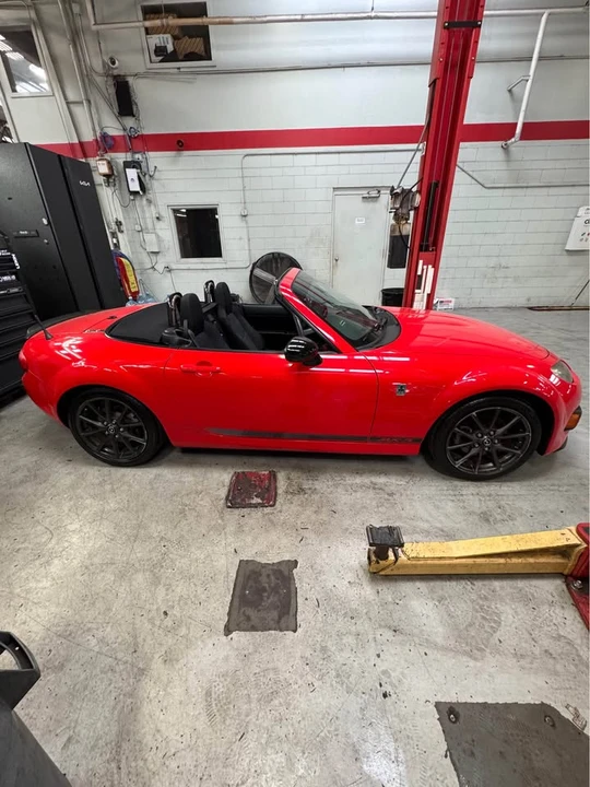 2014 Mazda NC MX-5 Miata - Image 3 of 10