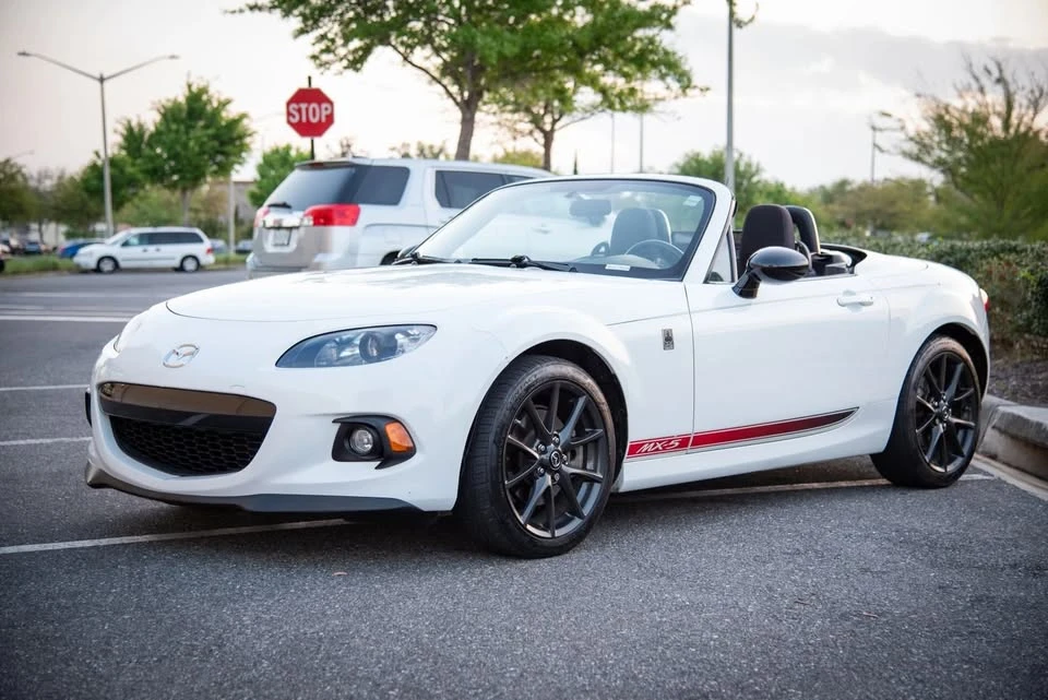 2014 Mazda NC MX-5 Miata - Image 8 of 20