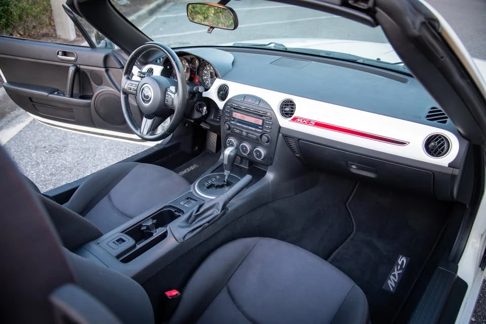 2014 Mazda NC MX-5 Miata - Image 18 of 20