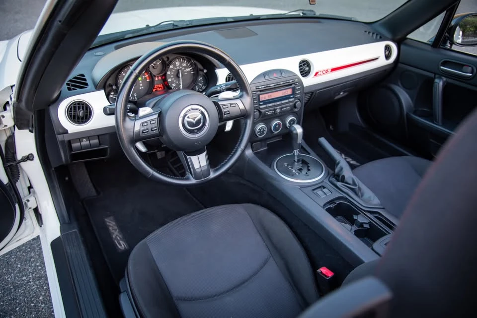 2014 Mazda NC MX-5 Miata - Image 11 of 20