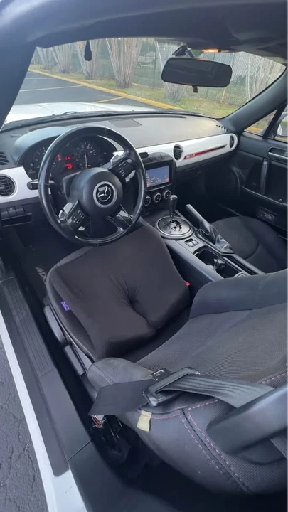 2014 Mazda NC MX-5 Miata - Image 10 of 14