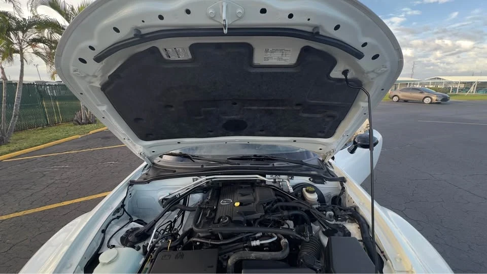 2014 Mazda NC MX-5 Miata - Image 9 of 14
