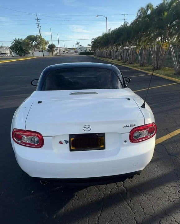 2014 Mazda NC MX-5 Miata - Image 5 of 14
