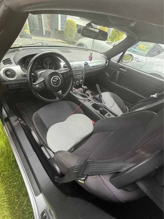 2014 Mazda NC MX-5 Miata - Image 9 of 11