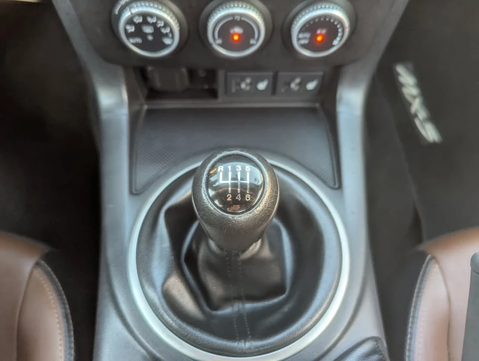 2014 Mazda NC MX-5 Miata - Image 11 of 17