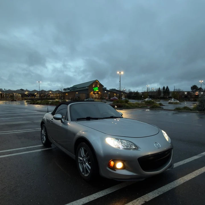 2014 Mazda NC MX-5 Miata - Image 10 of 20