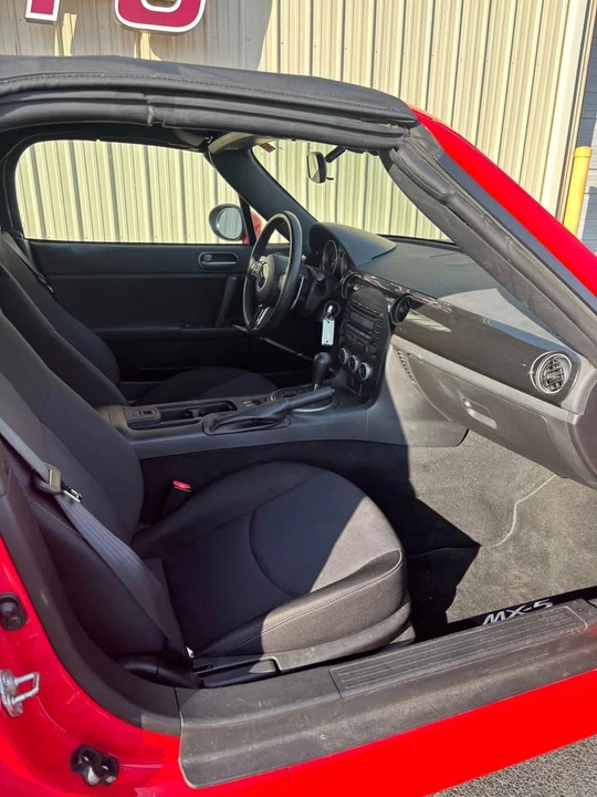 2014 Mazda NC MX-5 Miata - Image 8 of 10