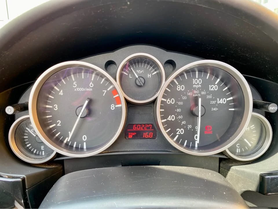 2014 Mazda NC MX-5 Miata - Image 11 of 20