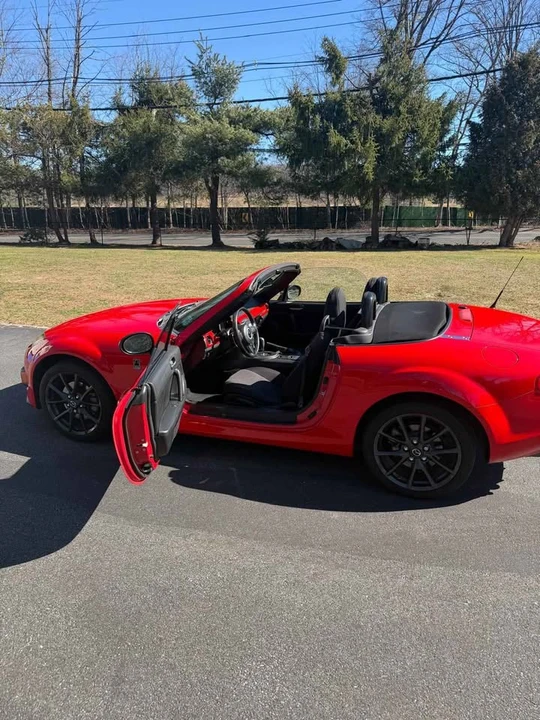2014 Mazda NC MX-5 Miata - Image 3 of 7