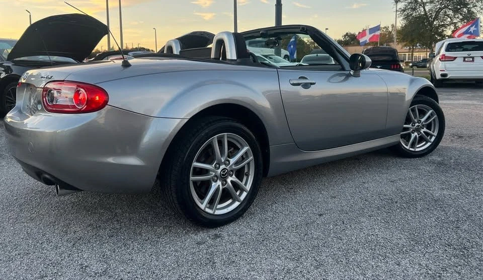 2014 Mazda NC MX-5 Miata - Image 5 of 8