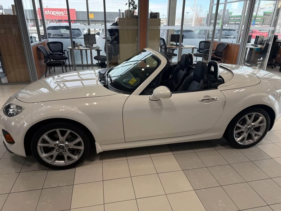 2014 Mazda NC MX-5 Miata - Image 4 of 13