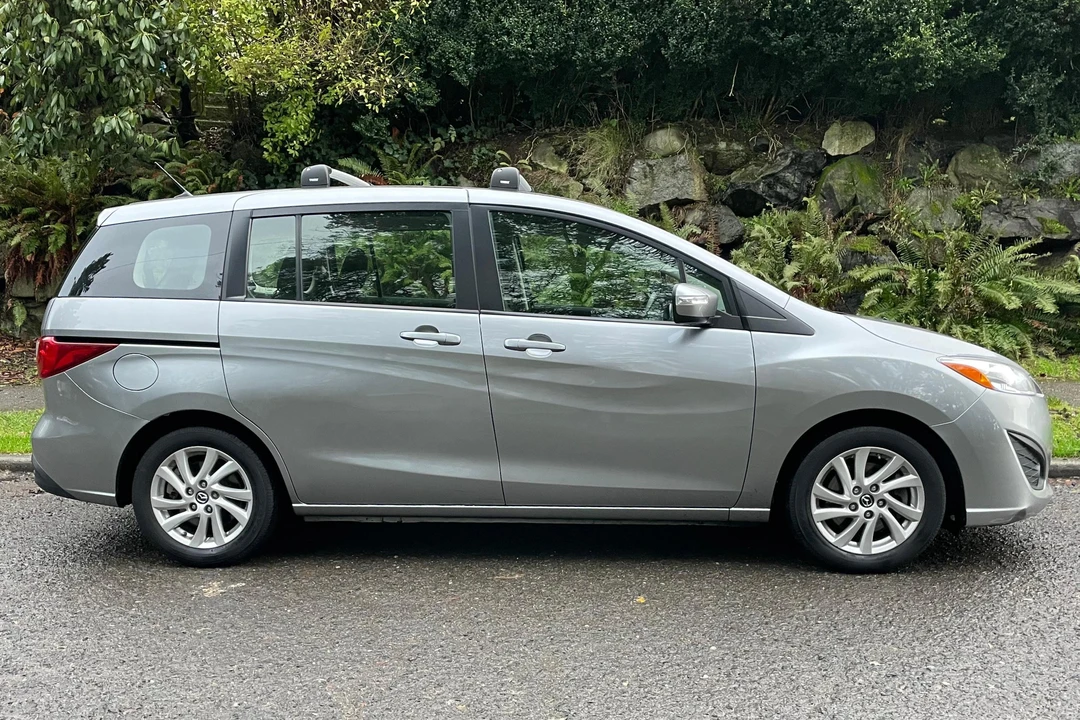 2014 Mazda Mazda 5 - Image 3 of 30