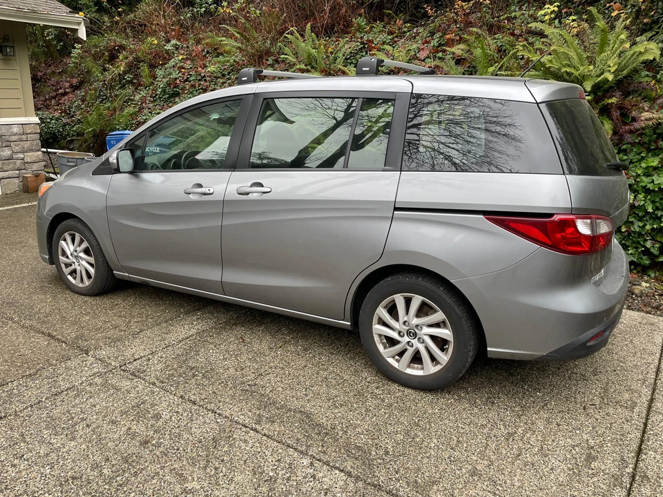 2014 Mazda Mazda 5 - Image 11 of 30