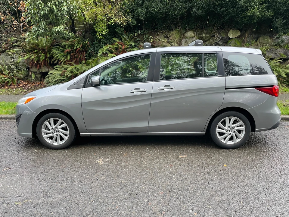 2014 Mazda Mazda 5 - Image 10 of 30
