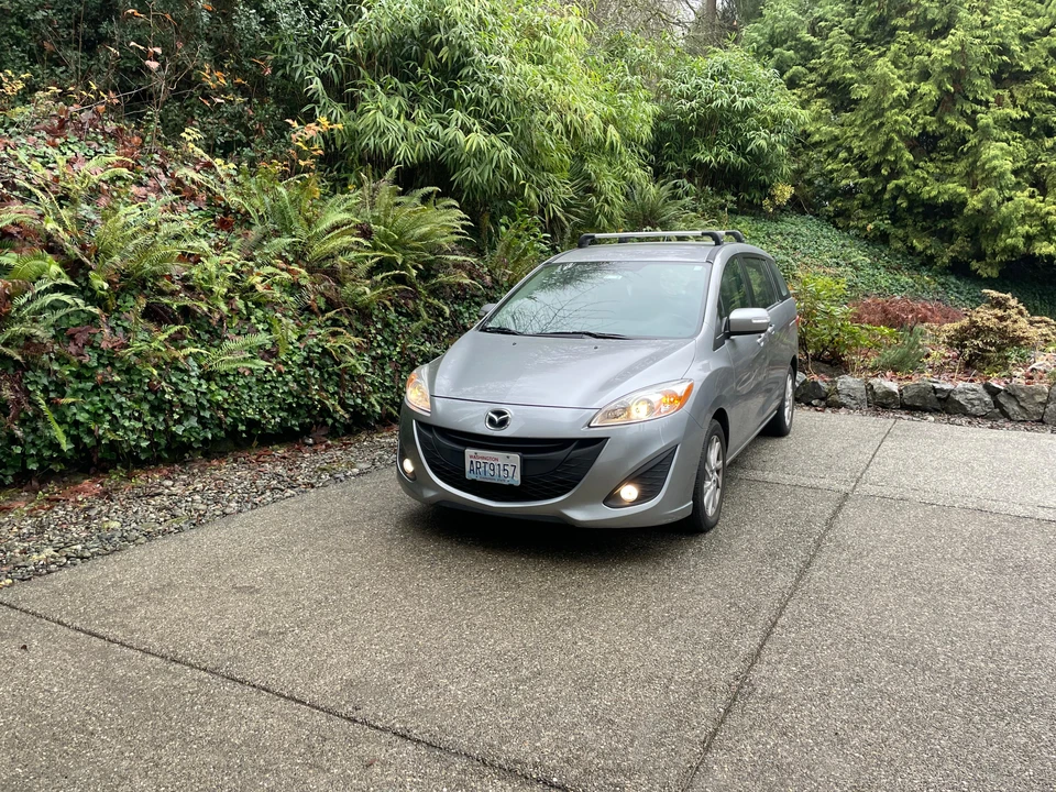 2014 Mazda Mazda 5 - Image 8 of 30