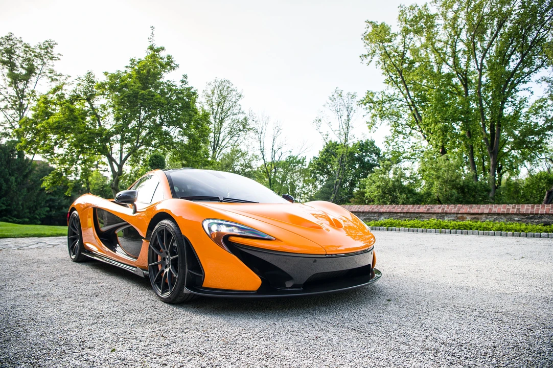 2014 McLaren P1 - Image 28 of 31