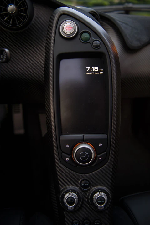 2014 McLaren P1 - Image 4 of 31