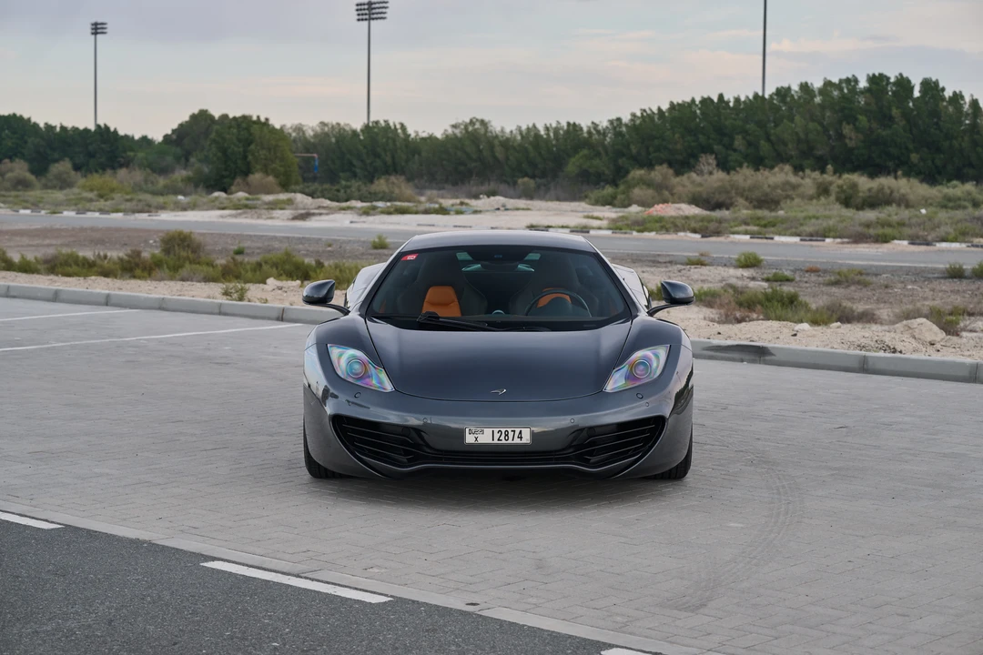 2014 McLaren MP4-12C - Image 3 of 31