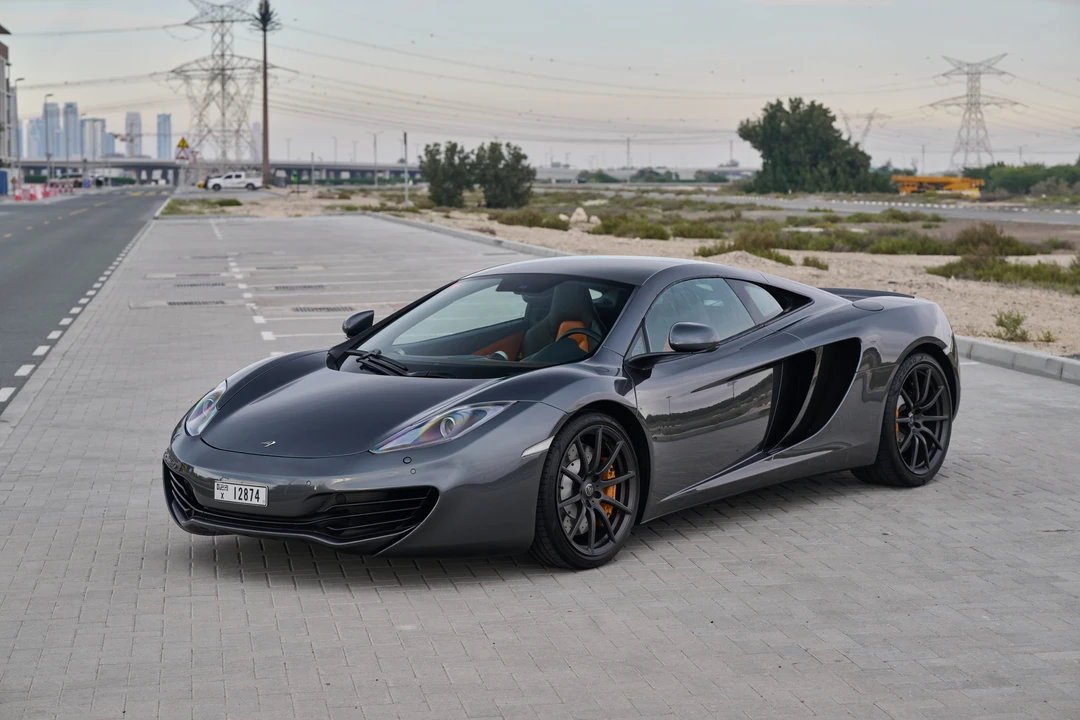 2014 McLaren MP4-12C - Image 12 of 31