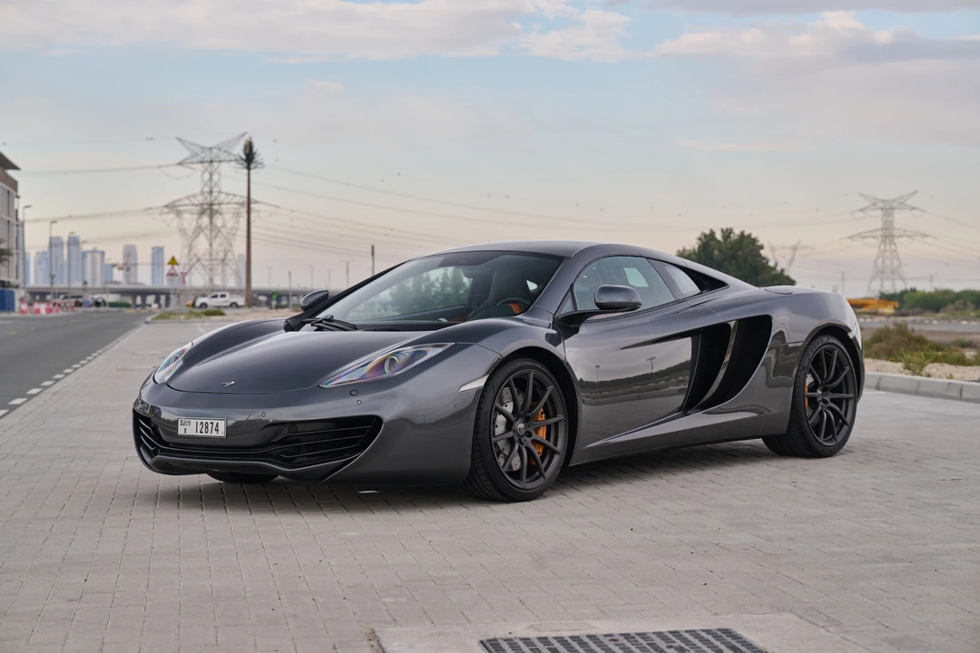 2014 McLaren MP4-12C - Image 4 of 31