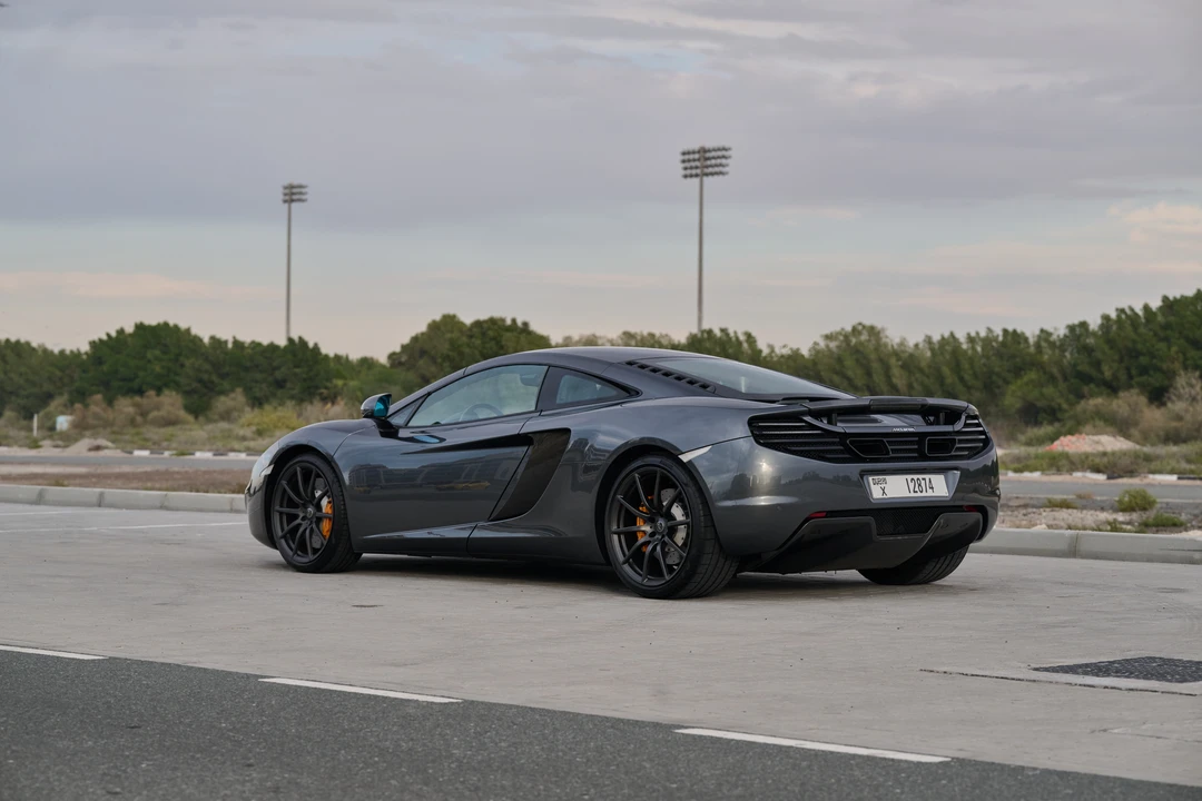 2014 McLaren MP4-12C - Image 14 of 31