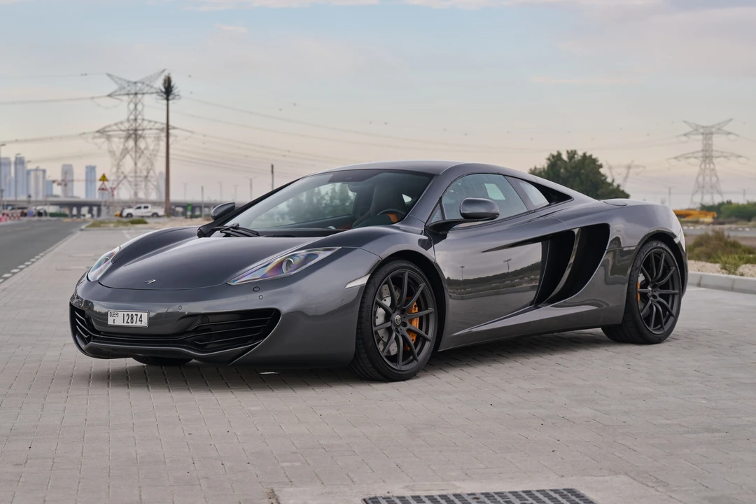 2014 McLaren MP4-12C - Image 2 of 31