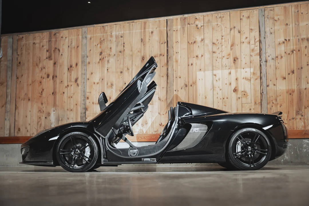 2014 McLaren MP4-12C Spider - Image 12 of 31