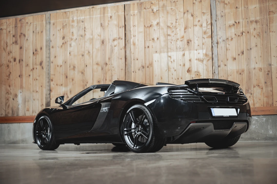2014 McLaren MP4-12C Spider - Image 5 of 31